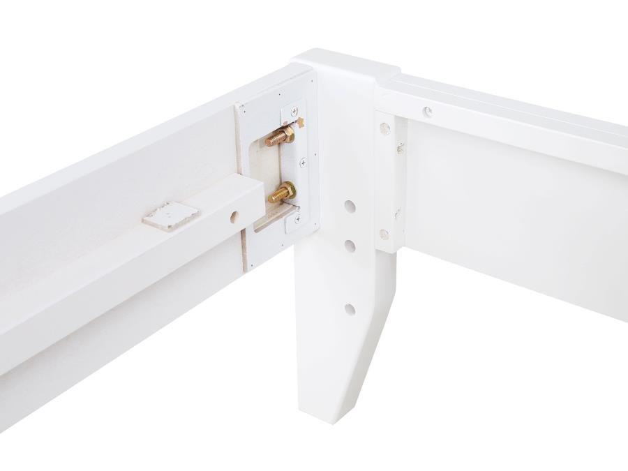 306128KE_07x900.jpg HOUNSLOW EASTERN KING UNIVERSAL PLATFORM BED WHITE - Image 7